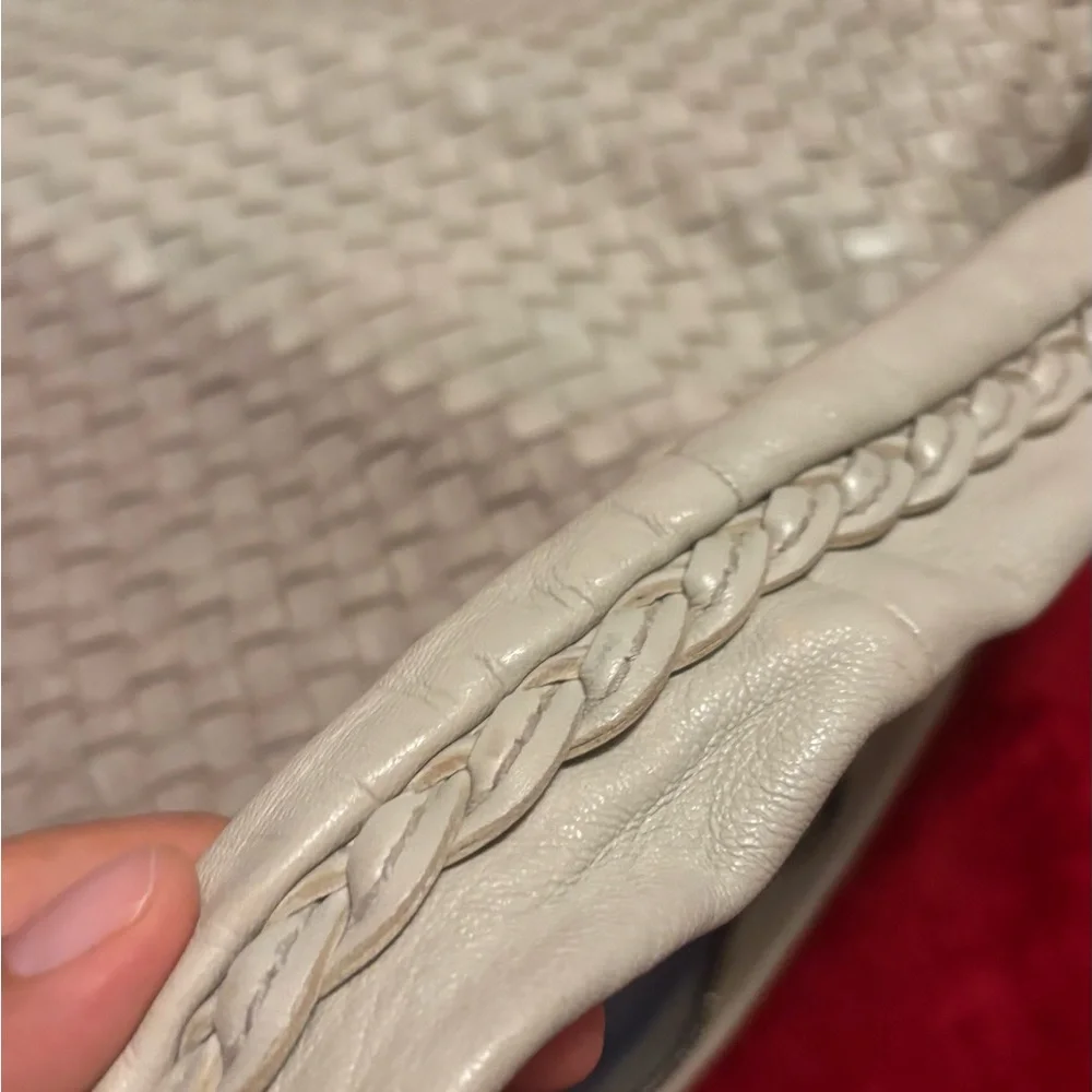 Bottega Veneta Cream  large Woven Tote - Picture 2 of 15